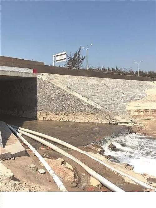 無煙煤濾料廠家石獅黃金海岸工業污水直排大海?