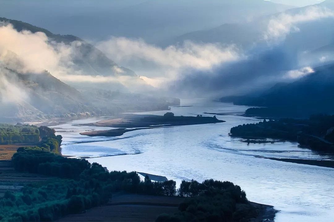 HPAM陰離子聚丙烯酰胺廠家:我是水,我已經(jīng)存在了45億年,我不需要人類