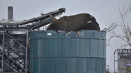 ��Ʒλ�Z��ʯ�V�ϏS��Ͳ�}픲���ը�_|Ӣ�����ϲ�һ�Uˮ̎���Oʩ��ը��4��1��